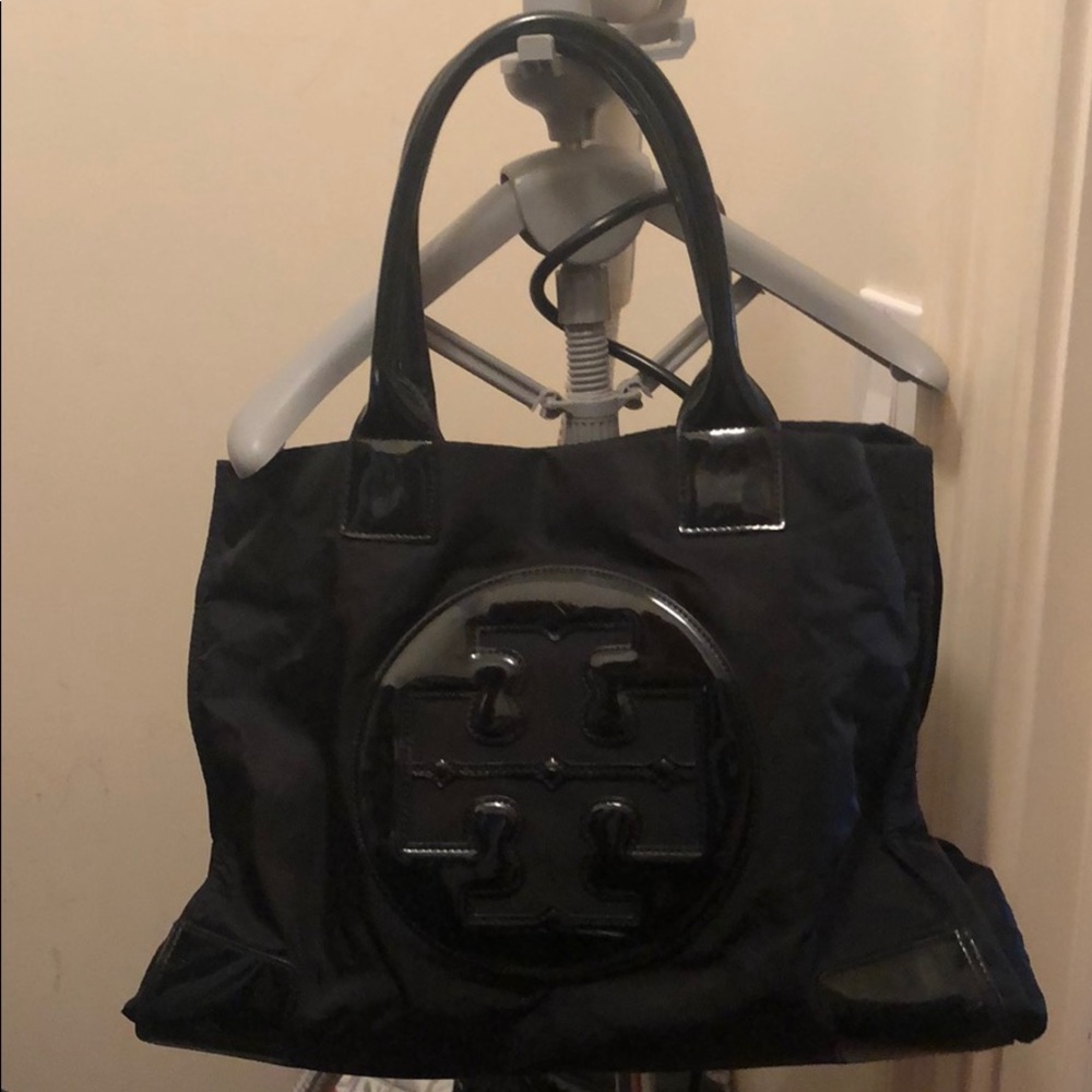 Black tote
